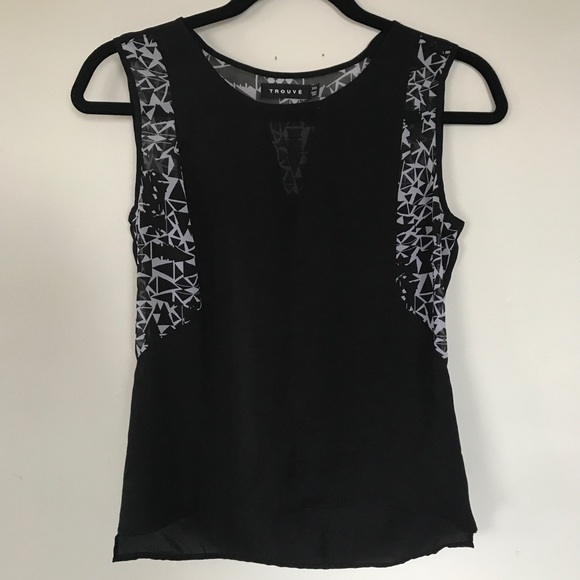 Trouvé 🖤 top. - Picture 2 of 8